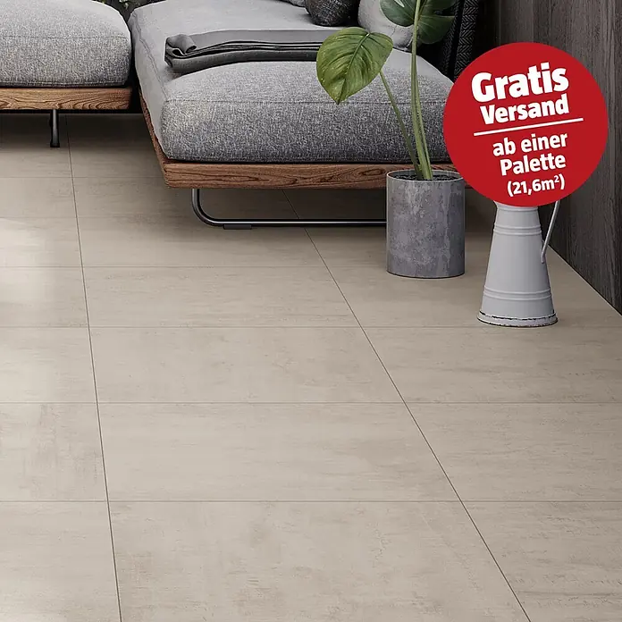 Atlas Concorde Solution Terrassenfliese Rover Ivory - 60 x 60 x 2 cm, Beige, Matt - Große, hellbeige Bodenfliesen mit dezenter Textur, die einen minimalistischen Boden in einem modernen Interieur schaffen.