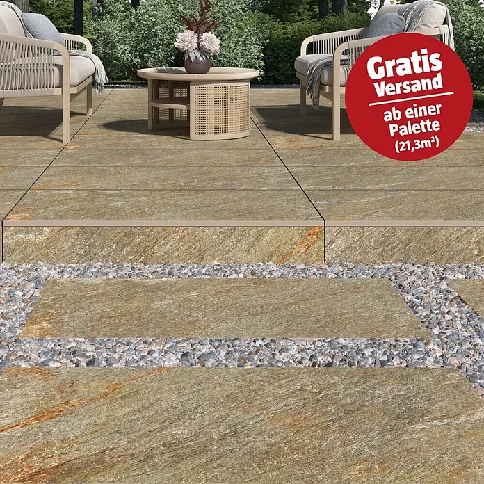 Terrassenfliese Piazza 2.0 - 59,7 x 119,7 x 2 cm, Multicolor, Matt - Strukturierte Outdoor-Terrassenplatten in Erdbraun mit rötlichen Adern, als Terrasse, Stufe und Trittsteine mit Zierkies.