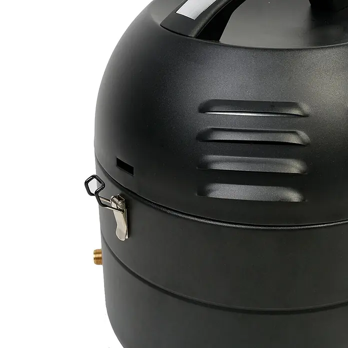 TAINO Gasgrill To-Go - 2,5 kW, Anzahl Brenner: 1 Stk. - Schwarzer tragbarer Outdoor-Kocher mit rundem Deckel, Lüftungsschlitzen und Metallverschluss. Ein Messinganschluss ist sichtbar.