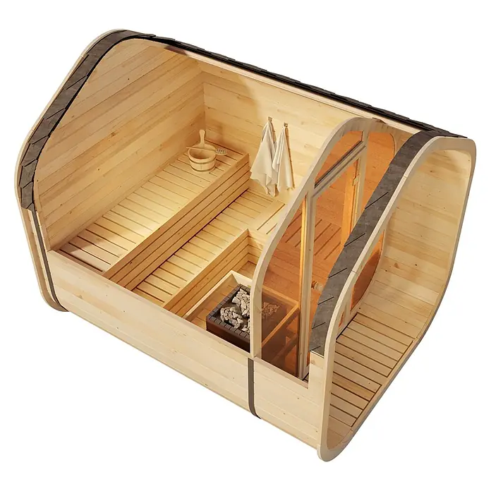 FinnTherm Fasssauna ScandiCube Wave Comfort - Holz - Schnittansicht einer hellen Holzfasssauna mit Bänken, Ofen, Eimer und Handtüchern.