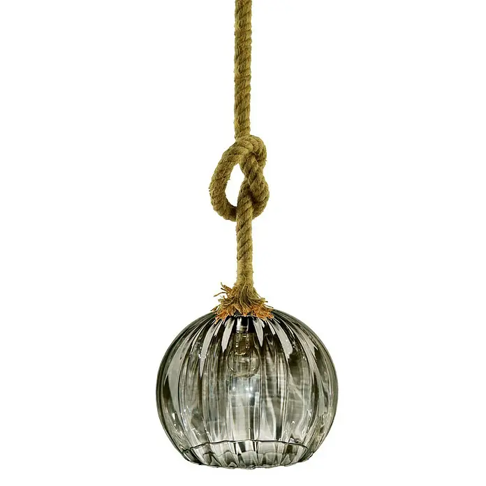 Lámpara colgante redonda Brenda - 40 W, Ø x Al: 30 x 27 cm, Negro, E27 - Una lámpara colgante con una pantalla de vidrio esférica y un colgador de cuerda con un nudo, creando un ambiente rústico pero elegante.