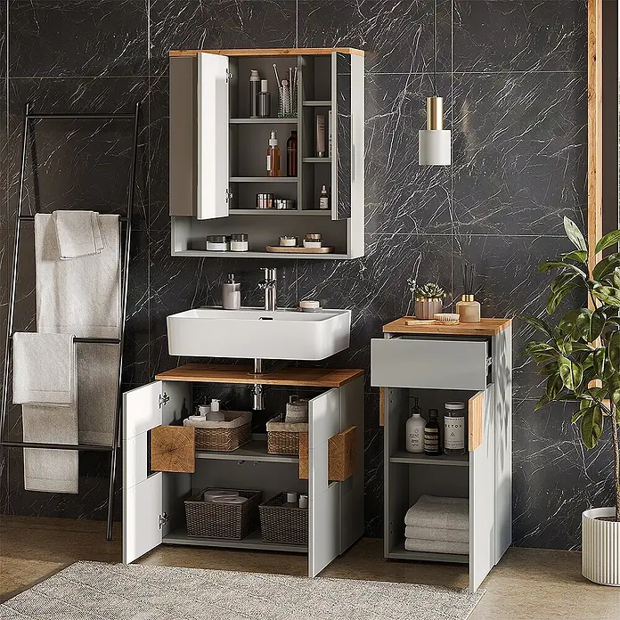 Vicco Badmöbel-Set Eden Grau 3 Teile - Gesamtbreite Badmöbel: 113,1 cm, Grau, Matt - Modernes Badezimmer-Set in Grau mit Holzdetails, Waschtisch und Hochschrank in einem gefliesten Bad.