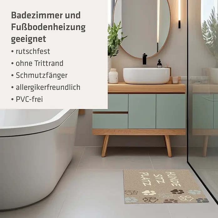 Akzente Fußmatte Feel - Mehrfarbig, Motiv / Muster|Tiere|Schriftzug - Beigefarbene Hundematte mit Pfotenabdrücken und deutschen Befehlen. Rutschfest, allergikerfreundlich, PVC-frei, ideal für Bäder mit Fußbodenheizung.
