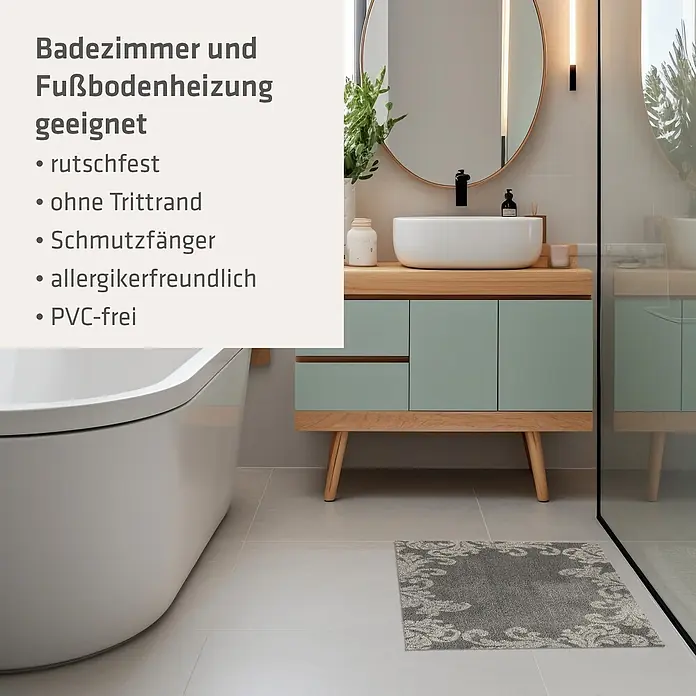 Akzente Fußmatte Feel - Mehrfarbig, Motiv / Muster|Floral - Graue Badematte mit hellem Blumenmuster auf Fliesenboden in einem modernen Badezimmer. Rutschfest und für Fußbodenheizung geeignet.
