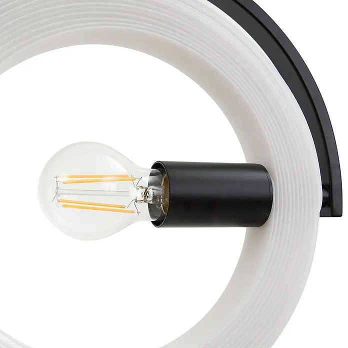 Lucande Pendelleuchte Helva - L x B x H: 120 x 32 x 27 cm, weiß / opal, weiß, Schwarz, E27 - Weiße gerippte Rundlampe mit schwarzer Fassung und klarer LED-Birne.