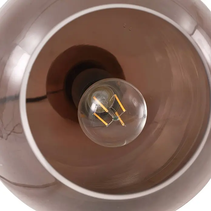 Lucande Pendelleuchte Lyrisa - kupfer, Kupfer, Schwarz, E27 - Klare LED-Filamentbirne in einem rauchbraunen Glasschirm, von oben gesehen.