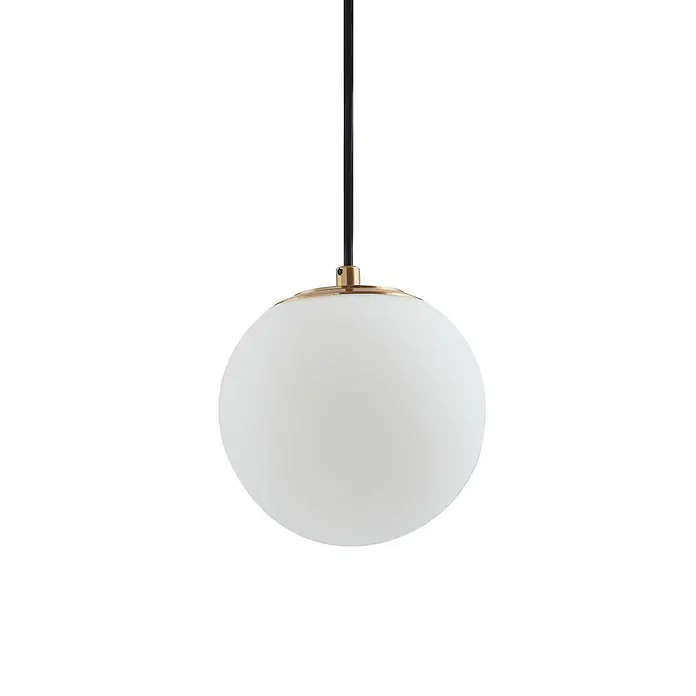 Lucande Pendelleuchte Bidolo - L x B x H: 15 x 15 x 13,5 cm, messingfarben, E14 - Weiße kugelförmige Pendelleuchte aus Glas mit Messingfassung und schwarzem Kabel.