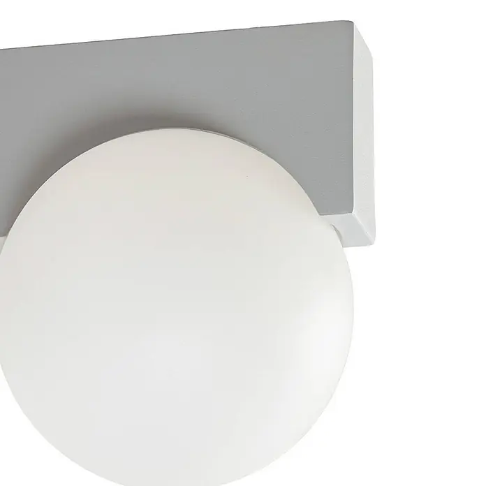 Lucande Außenwandleuchte Vijon - alu / grau / zink, IP44 - Moderne Wandleuchte mit grauem rechteckigem Sockel und großem weißem kugelförmigem Diffusor.