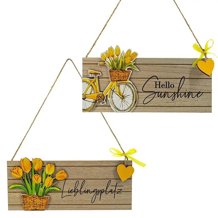 Deko-Schild Hello Sunshine & Lieblingsplatz - B x H: 12,5 x 0,6 cm, Holz, Braun - Zwei dekorative Holzschilder mit gelben Tulpen, Text „Hello Sunshine“ und „Lieblingsplatz“, gelben Schleifen und Herzen, an Seilen hängend.