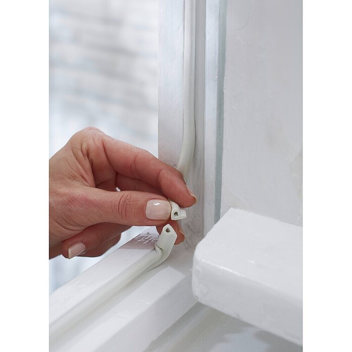 tesa MOLL P-Profildichtung (Braun, 6 m x 9 mm x 5,5 mm, Geeignet für: Spaltenbreiten 2 - 5 mm)