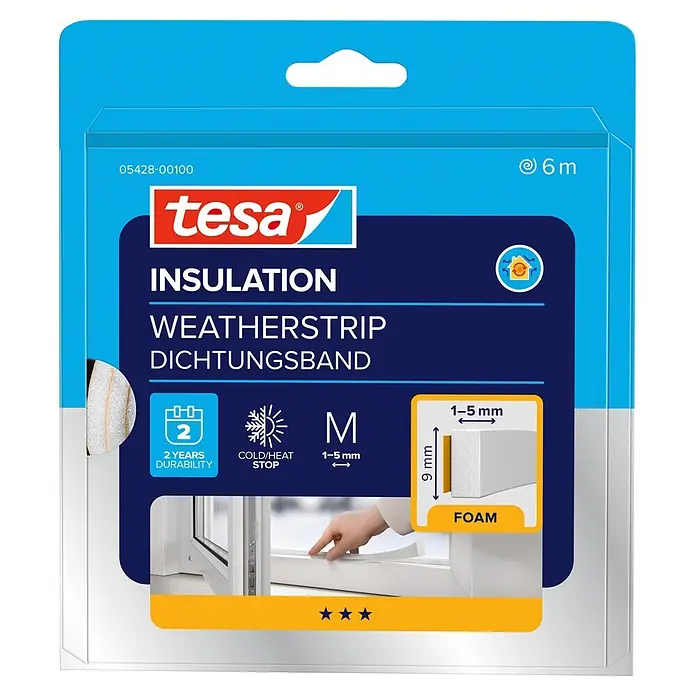 Tesa INSULATION Dichtungsband Schaumstoff M - Weiß, 6 m x 9 mm x 6 mm, Geeignet für: Spaltenbreiten 1 - 5 mm - tesa Schaum-Dichtungsband (6m, 9mm hoch) für 1-5mm Spalten, Kälte-/Wärmestopp, 2 Jahre Haltbarkeit, an einem Fenster.