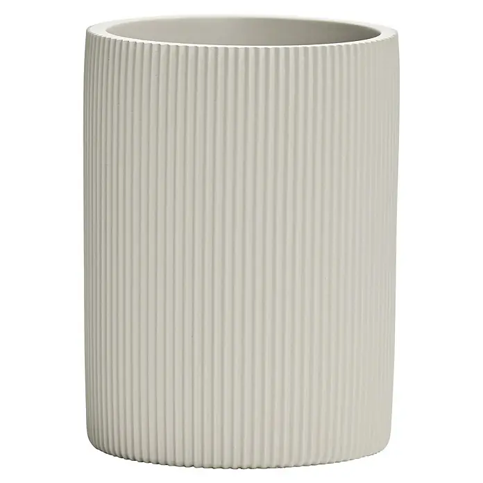 Camargue Saphira Zahnputzbecher - Polyresin, Beige - Hellgrauer gerippter zylindrischer Topf oder Vase.