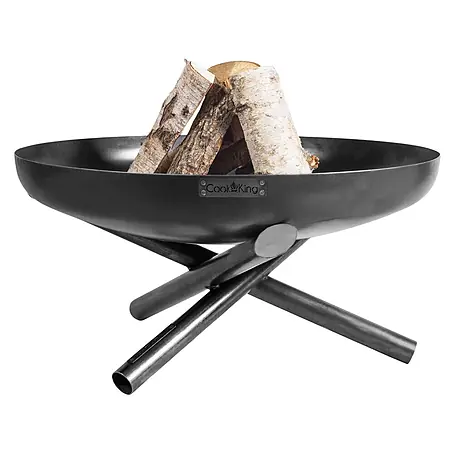 Bene on Fire  Holzkohlegrill Idaho