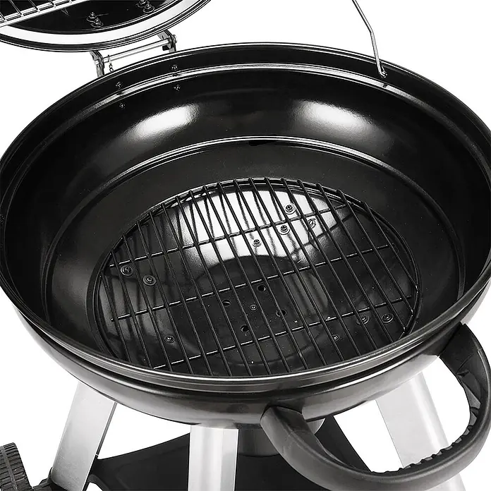 TAINO Holzkohlegrill NEO - Durchmesser Grillfläche: 54 cm, Schwarz - Schwarzer Holzkohlegrill mit offenem Deckel, der den Kohlerost und einen seitlichen Griff zeigt.