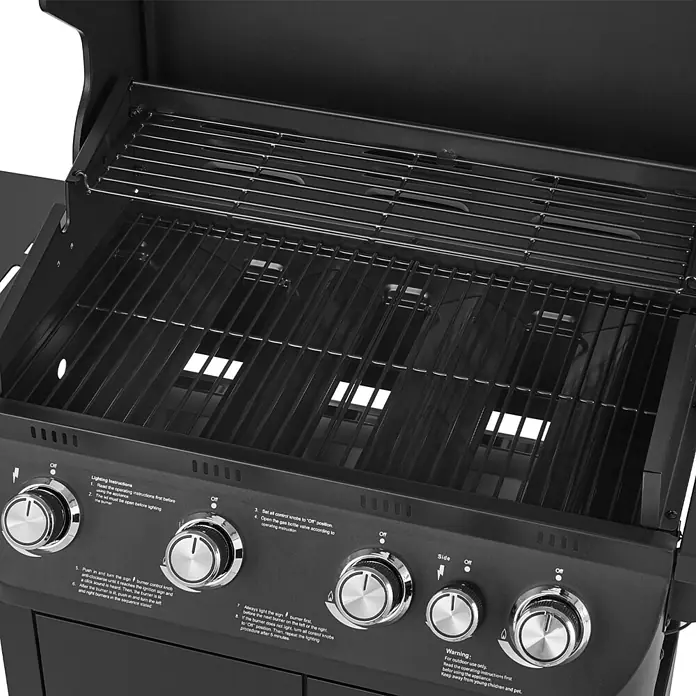 TAINO Gasgrill BRANDO 4+1 - Anzahl Brenner: 4 Stk. - Schwarzer Gasgrill mit offenem Deckel, Rost, vier Hauptbrennern und einem Seitenbrenner mit Bedienknöpfen.