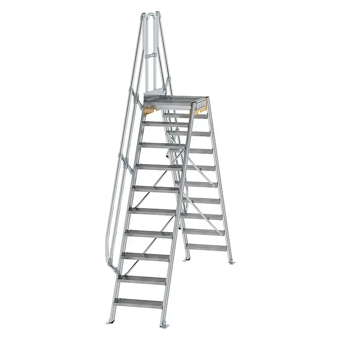 Munk Treppenpodest Überstieg 60° inkl. einen Handlauf, Stufenbreite 600mm, 2x10 Stufen -  - Silberne Aluminium-Arbeitsplattform mit Sicherheitsgeländern und Stufen für erhöhten Zugang.