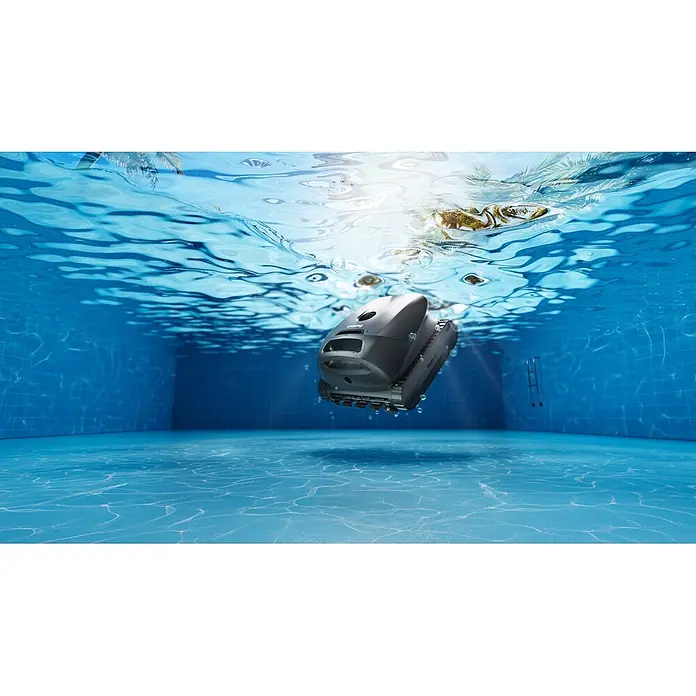 Beatbot Poolroboter Sora P1 - Akkubetrieben, Pools bis 240 m² Grundfläche, 25.700 l/h - Grauer 'Boatbot' Roboter-Poolreiniger aktiv in einem hellblauen Schwimmbad arbeitend.