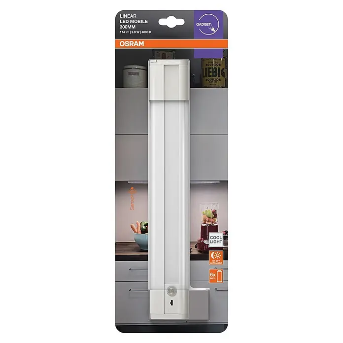 Osram LED-Unterbauleuchte Linear Mobile Battery - L x B x H: 31,4 x 4,8 x 1,8 cm, Lichtfarbe: Neutralweiß - Weiße, lineare LED-Mobilleuchte mit Sensor, unter einem Küchenschrank montiert.