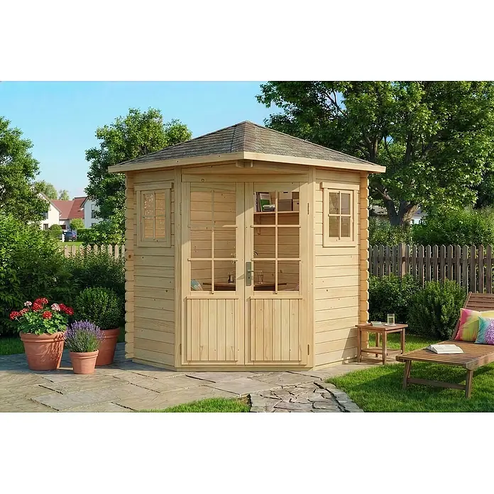 Alpholz Gerätehaus Sunny A - Außenbreite inkl. Dachüberstand: 220 cm, Außentiefe inkl. Dachüberstand: 220 cm, Holz, Naturbelassen - Hellholz-Gartenhaus mit Fenstern und Tür, in einem sonnigen Garten neben Gartenmöbeln.