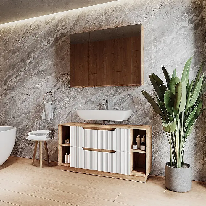 Vicco Badmöbel-Set Lotta Weiß 2 Teile - Weiß, Matt - Moderne hellholz Badunterschrank mit weißen gerippten Schubladen, Aufsatzwaschbecken und Spiegelschrank in einem Badezimmer.