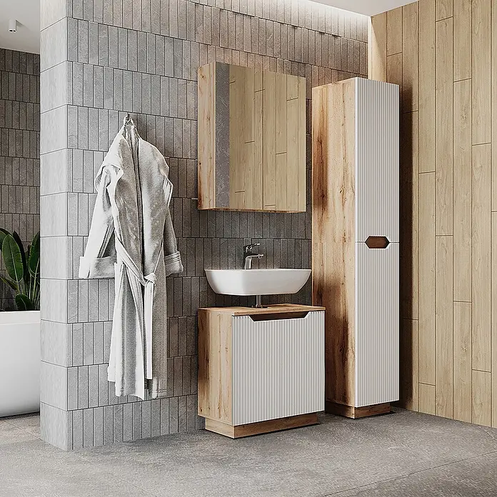 Vicco Badmöbel-Set Lotta Weiß 3 Teile - Weiß, Matt - Modernes Badmöbel-Set mit heller Holzoptik, weißen geriffelten Paneelen und einem weißen Aufsatzwaschbecken.