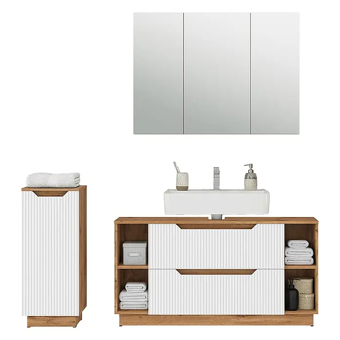 Vicco Badmöbel-Set Lotta Weiß 3 Teile - Weiß, Matt - Modernes Badmöbel-Set: Holzoptik-Schränke mit weißen Rillenfronten, integriertem Waschbecken, Hochschrank und dreifachem Spiegelschrank.
