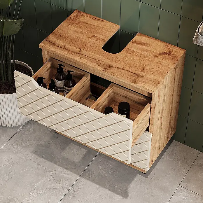 Vicco Badmöbel-Set Lotta Cashmere 2 Teile - Cashmere, Matt - Badezimmerschrank aus Holz mit zwei geöffneten Schubladen, die Flaschen zeigen. Schubladen haben eine cremefarbene Rautenmusterfront.