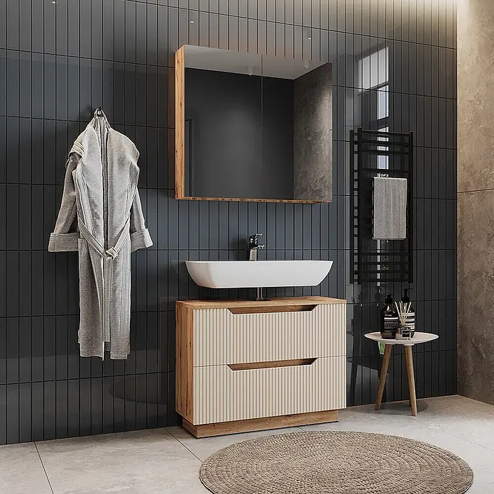 Vicco Badmöbel-Set Lotta Cashmere 2 Teile - Cashmere, Matt - Modernes Badezimmer mit Holzwaschtischunterschrank mit weißen geriffelten Schubladen, Aufsatzwaschbecken und passendem Spiegelschrank.