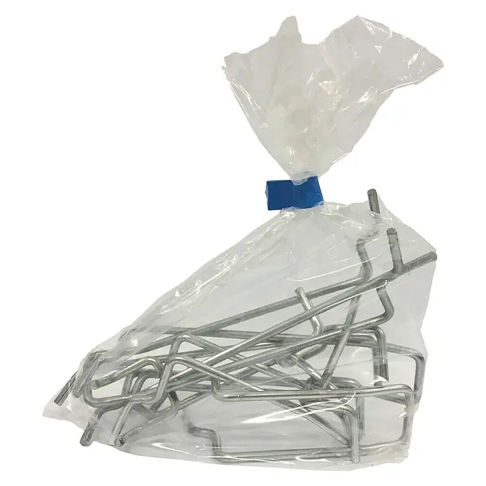 Simonrack Panelclick Juego de ganchos para panel perforado B Simple - 10 ud. - Una bolsa de colgadores de alambre galvanizado, sellada con cinta azul, perfecta para almacenamiento y organización.