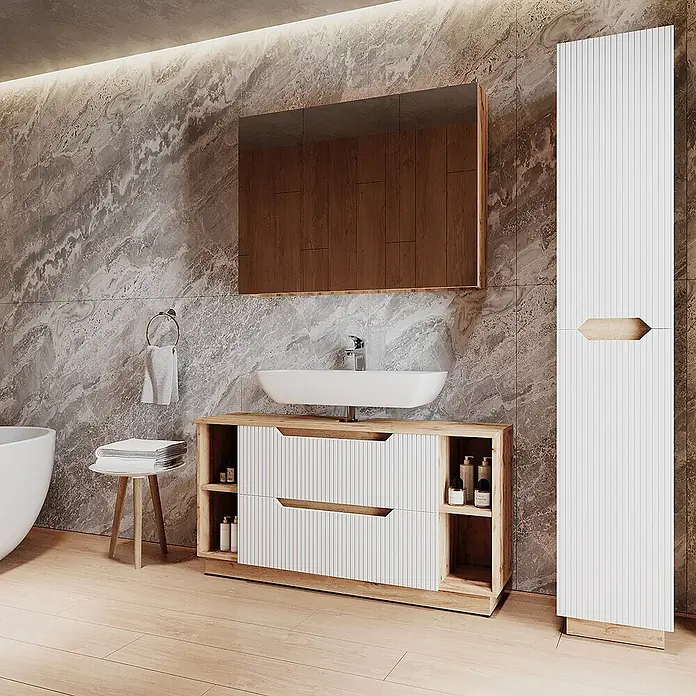 Vicco Badmöbel-Set Lotta Weiß 3 Teile - Weiß, Matt - Modernes Badezimmer-Waschtischunterschrank mit weißem Aufsatzwaschbecken und Holzrahmen, dazu passender Hochschrank mit geriffelten weißen Fronten.