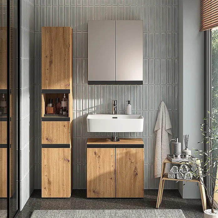 Vicco Badmöbel-Set Torren Artisan 3 Teile,mit Hochschrank - Artisan-Eiche, Matt - Ein modernes Bad mit einem hellen Holzwaschtisch mit integriertem Waschbecken und einem hohen Aufbewahrungsschrank, beide mit schwarzen Akzenten.