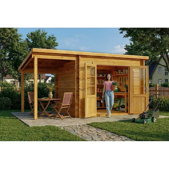 Alpholz Gartenhaus Maria 40mm Wandstärke - Außenmaß inkl. Dachüberstand (B x T): 450 x 272 cm, Holz, Pinie - Holzhütte mit integriertem Pavillon für Gartenarbeit und Entspannung, eine Frau mit Gartengeräten und Pflanzen.