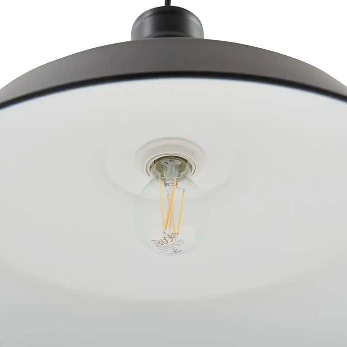Lindby Pendelleuchte Laylan - L x B x H: 46 x 46 x 10,5 cm, schwarz, Schwarz, weiß, E27 - Schwarzer Pendelleuchtenschirm mit weißem Inneren und einer klaren LED-Filamentlampe.