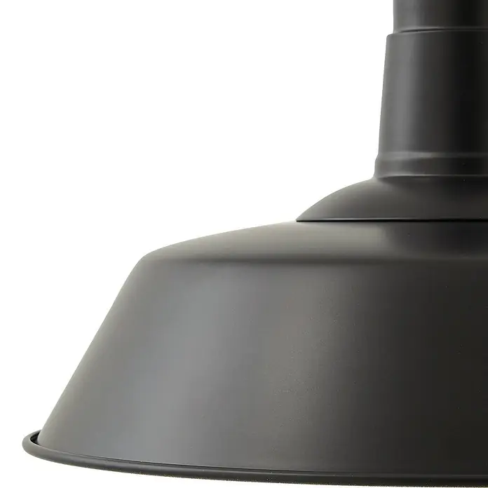 Lindby Pendelleuchte Laylan - schwarz, Schwarz, weiß, E27 - Nahaufnahme eines mattschwarzen Metall-Lampenschirms und -Halses im Industriestil.