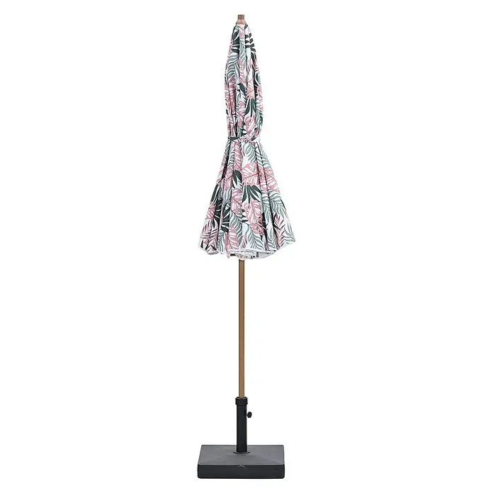 Garden Impressions Marktschirm rund Aloha - Rosa/Blättermotiv, Durchmesser Bespannung: 200 cm - Geschlossener Sonnenschirm mit tropischem Blattmuster in Rosa, Grün und Weiß, Holzstange und schwarzem Sockel.
