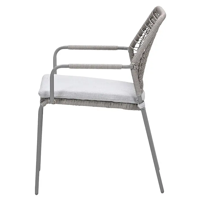 Garden Impressions Gartensessel Swifty - 1 Stk., Stahl, Polyester, Stapelbar, Taupe, B x T x H: 63,5 x 84,5 x 56,5 cm - Grauer Metall- und Geflechtstuhl mit Armlehnen und weißem Kissen, von der Seite gesehen.