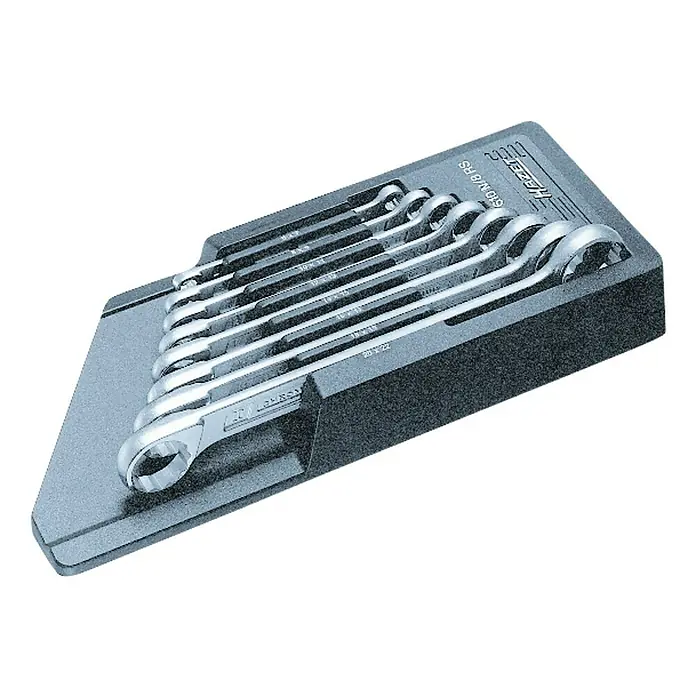 Hazet Doppelringschlüssel-Satz 610N/8RS - 8 -tlg., Schlüsselweite: 6 mm - 22 mm - Ein Satz Hazet Ring Maulschlüssel im Werkzeugträger. Das Set beinhaltet verschiedene Größen für vielfältige Schraubarbeiten.