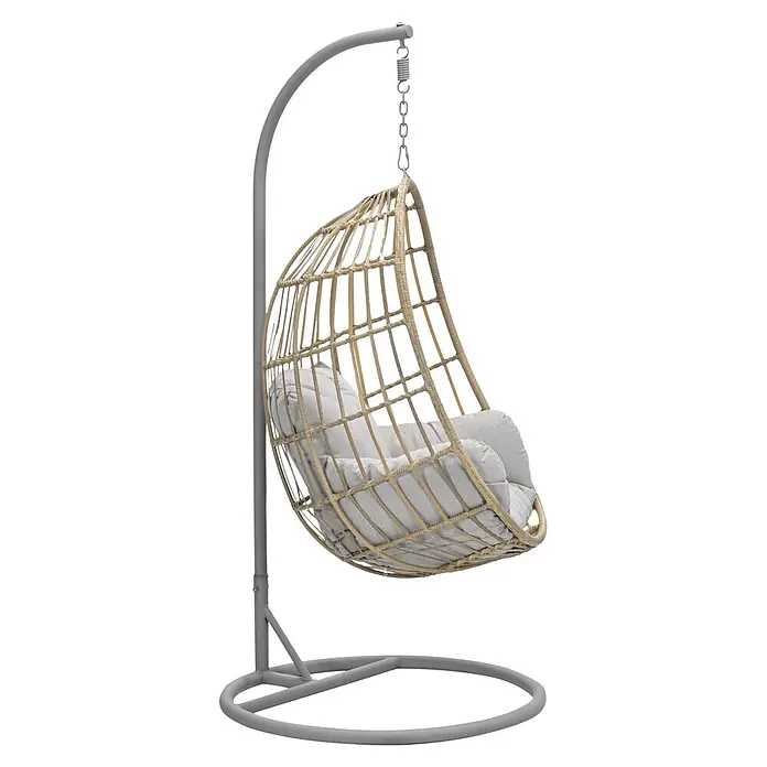 Garden Impressions Hängesessel Fargo - L x B x H: 92 x 79 x 198 cm, Metall, Beige - Hängesessel aus Rattan mit hellgrauen Kissen auf grauem Metallgestell.