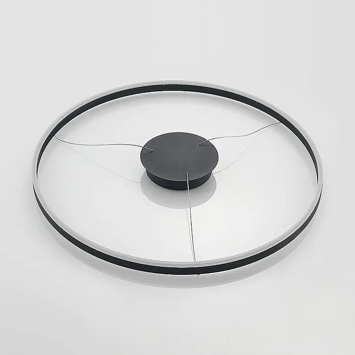Arcchio Pendelleuchte Albiona - schwarz, Schwarz, weiß - Runde Deckenleuchte mit schwarzer Mitte, klarem Außenring und dünnen Aufhängedrähten.