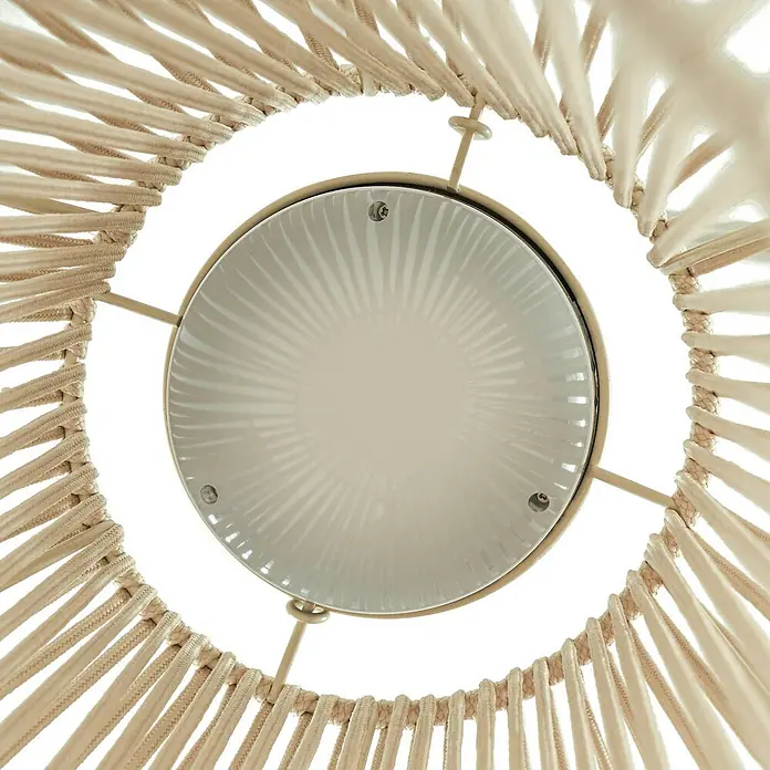 Lindby Außenwand- & Deckenleuchte Austas - creme / amber, IP54 - Unterseite einer Leuchte mit beigem geflochtenem Seilschirm und zentraler Glasdiffusorplatte mit Sonnenstrahlmuster.