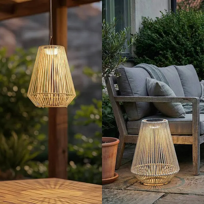 Lindby Außenwand- & Deckenleuchte Austas - creme / amber, IP54 - Zwei hellbeige Outdoor-Lampen aus Seil, eine hängt an einer Pergola, eine steht auf einer Terrasse neben einem Sofa.
