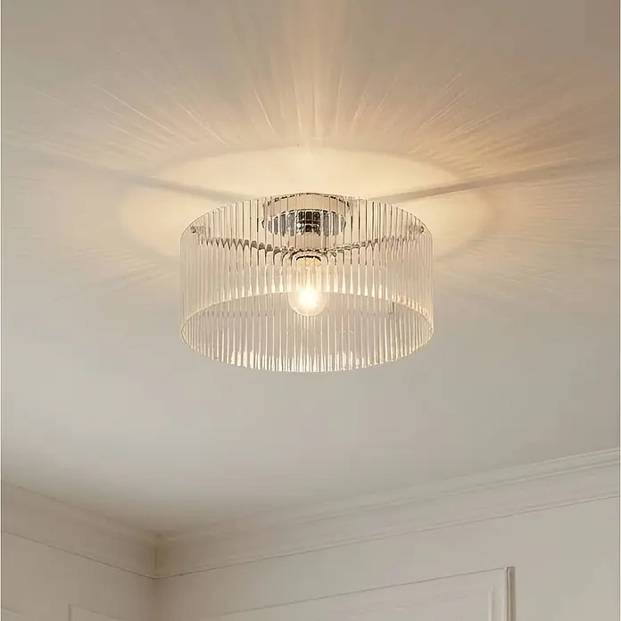 Lucande Deckenleuchte Meritt - L x B x H: 40 x 40 x 20 cm, chrom / silber, klar / transparent, E27 - Deckenleuchte aus transparentem Rillenacryl mit Chrombasis, die ein strahlendes Lichtmuster an die Decke wirft.
