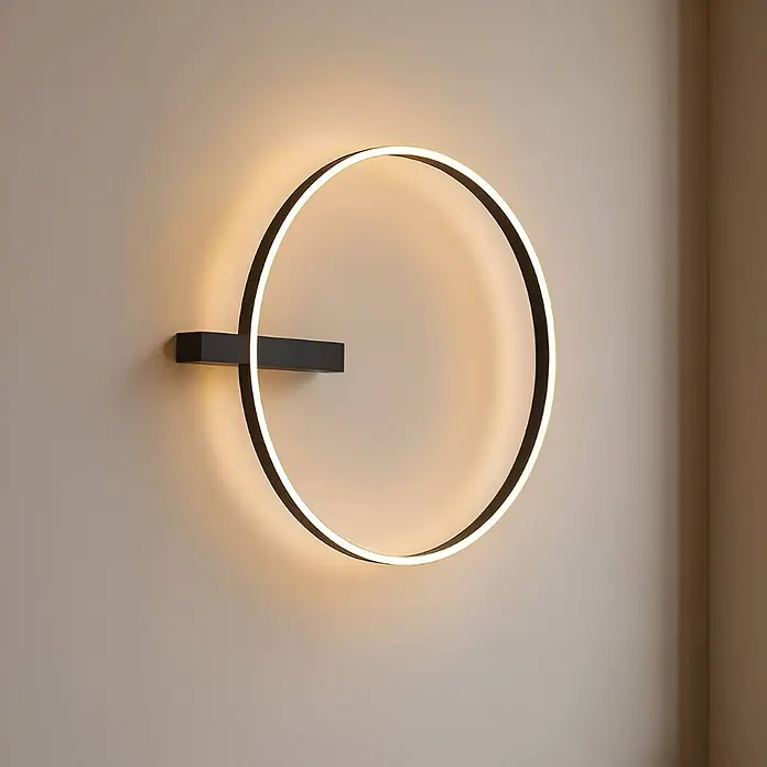 Lucande Deckenleuchte Isalin - schwarz - Moderne schwarze runde LED-Wandleuchte mit warmem Licht.