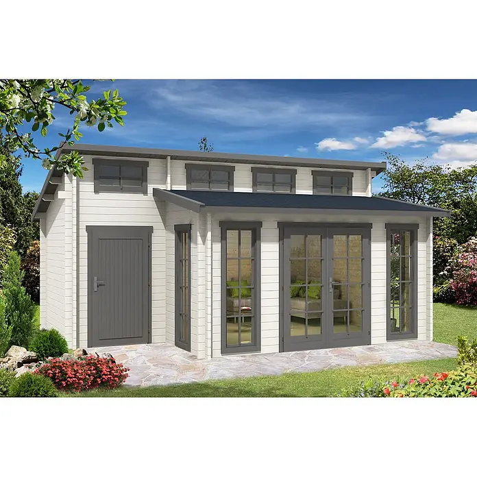 Alpholz Gartenhaus Lausitz - Außenmaß inkl. Dachüberstand (B x T): 590 x 440 cm, Holz, Pinie - Weißes Holz-Gartenhaus mit dunkelgrauem Dach, Türen und Fensterrahmen, auf einer Terrasse in einem üppigen Garten.