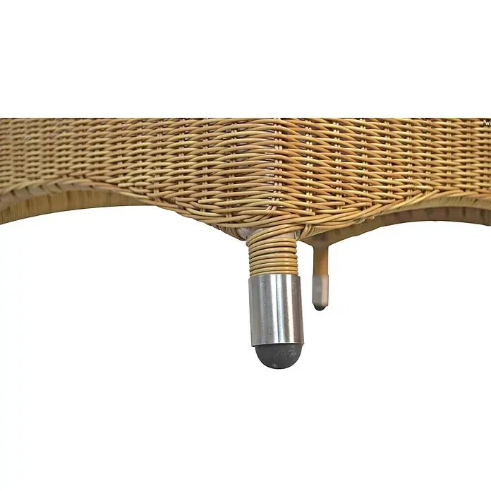 Kai Wiechmann Gartensessel - Polyrattan, Creme - Korbstuhlbein mit Metallmanschette und dunkler Gummifußkappe.