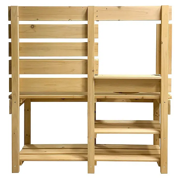 Home Deluxe Matschküche MANDU - Holz, Natur - Werkbank aus hellem Naturholz mit Arbeitsfläche, Lattenrückwand und mehreren unteren und seitlichen Regalen.
