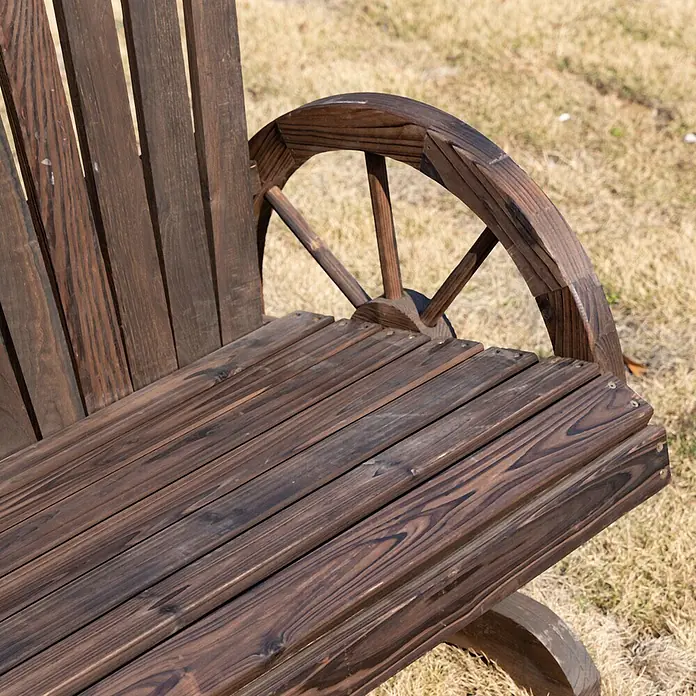 Outsunny Gartenbank - Tannenholz, Dunkelbraun - Dunkelbraune Holzbank für den Außenbereich mit markanter Wagenrad-Armlehne.