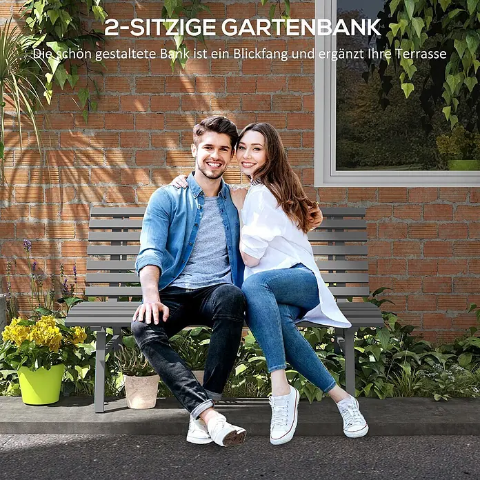 Furnicato Gartenbank - B x T x H: 67 x 67 x 79 cm, Aluminium, Grau - Dunkelgraue 2-Sitzer Gartenbank mit einem Paar darauf in Terrassenumgebung.