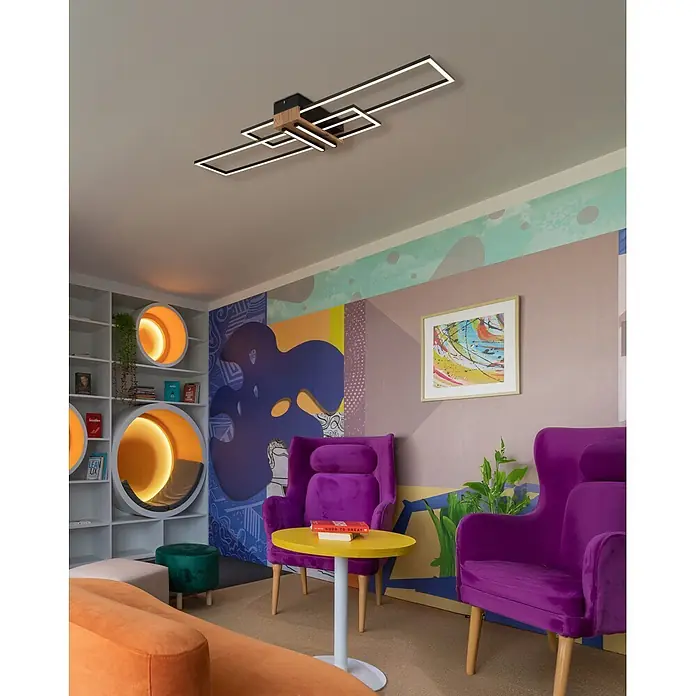 Globo LED-Deckenleuchte Dakari - 40 W, L x B x H: 1.000 x 250 x 97 mm - Moderne schwarze und hölzerne LED-Deckenleuchte beleuchtet einen lebendigen, eklektischen Raum.