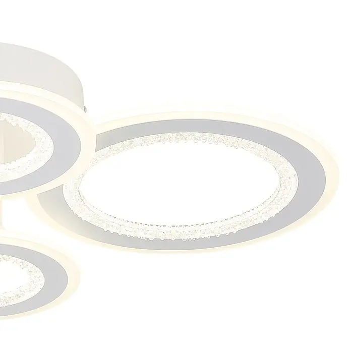 Globo LED-Deckenleuchte Anthony - 54 W, L x B x H: 590 x 420 x 120 mm - Moderne Deckenleuchte mit mehreren ineinandergreifenden weißen und grauen Ringen, beleuchtet und mit funkelnden Kristallen verziert.